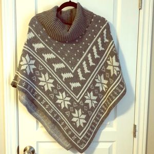 Patterned Poncho sweater